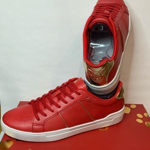 Like new with Aldo Lugo’s with box. EUR 42 US 9M